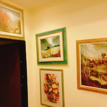 B&B Fermati Che E Tardi 티볼리